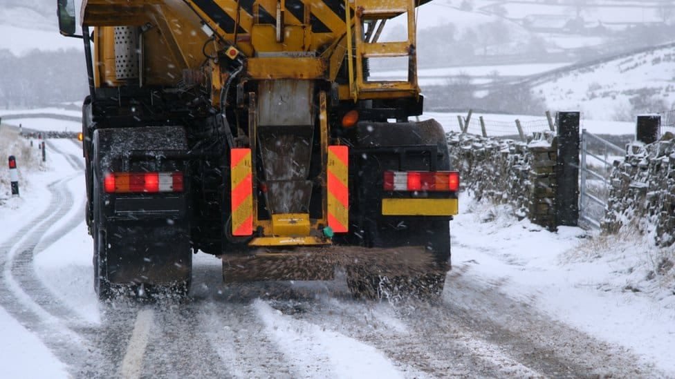 Moses Salt Export Sel de voirie haute performance n° 1 : votre partenaire de confiance pour des hivers en toute sécurité 4 High-Performance Road Grit Salt